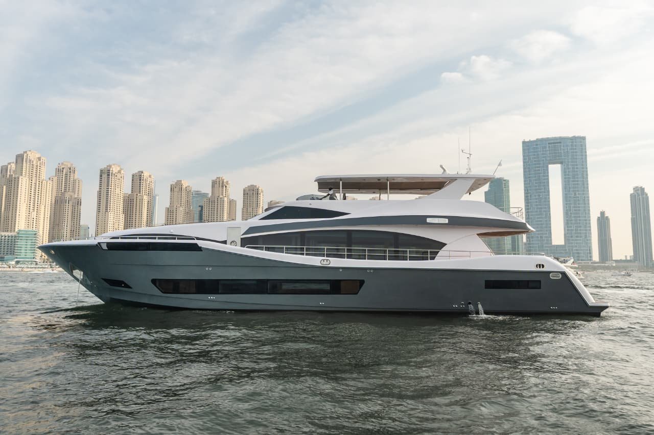 AS 100 Super Yacht Luxury